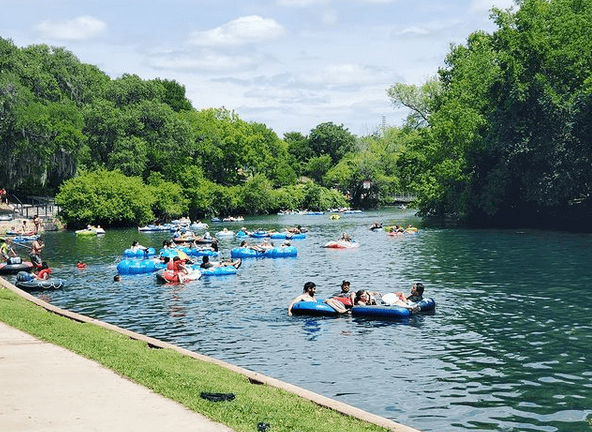 texas river with people tubing